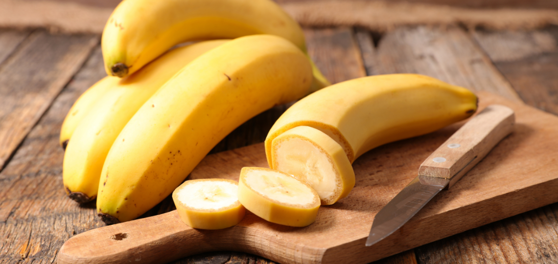 Ile czasu trawi się banan?